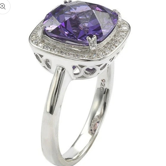 🔹️Suzy Levian🔹️ Sterling Silver Purple and White Cubic Zirconia Halo Ring - Picture 5 of 8